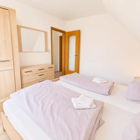 Ferienwohnung-flut-gemuetlicher-rueckzugsort-in-ruhiger-seidlungslage Neuharlingersiel